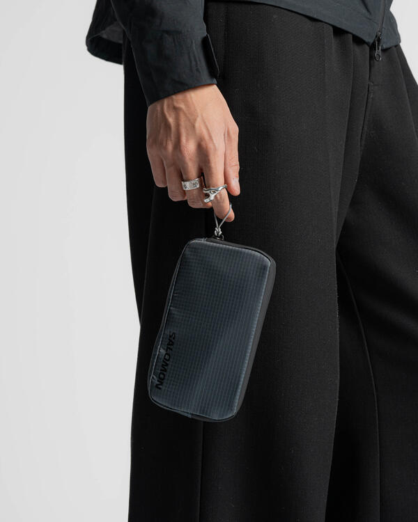 Salomon ACS ESSENTIALS CASE | LC2466500 | AFEW STORE